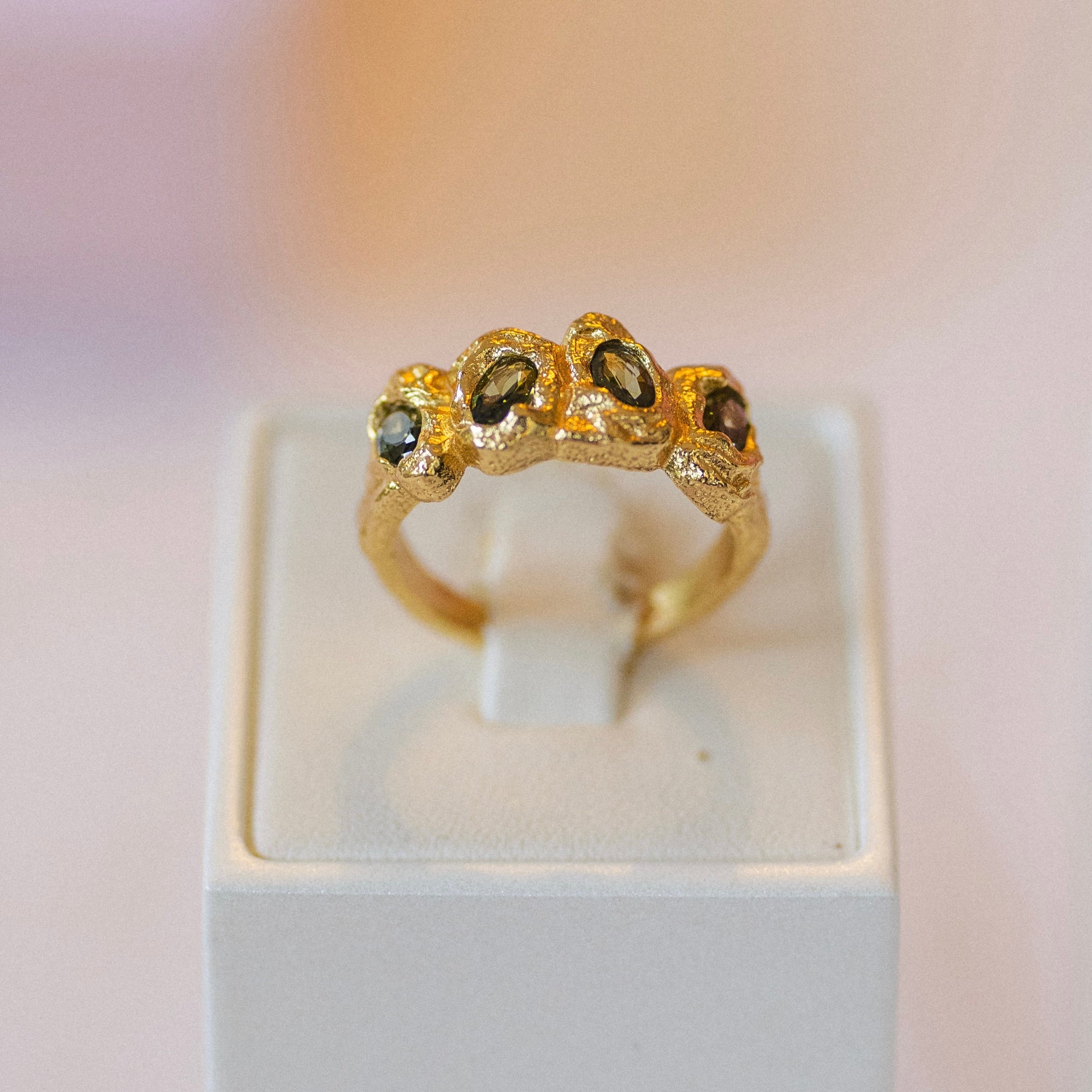 Bague Pierrette noire plaqué or 18K