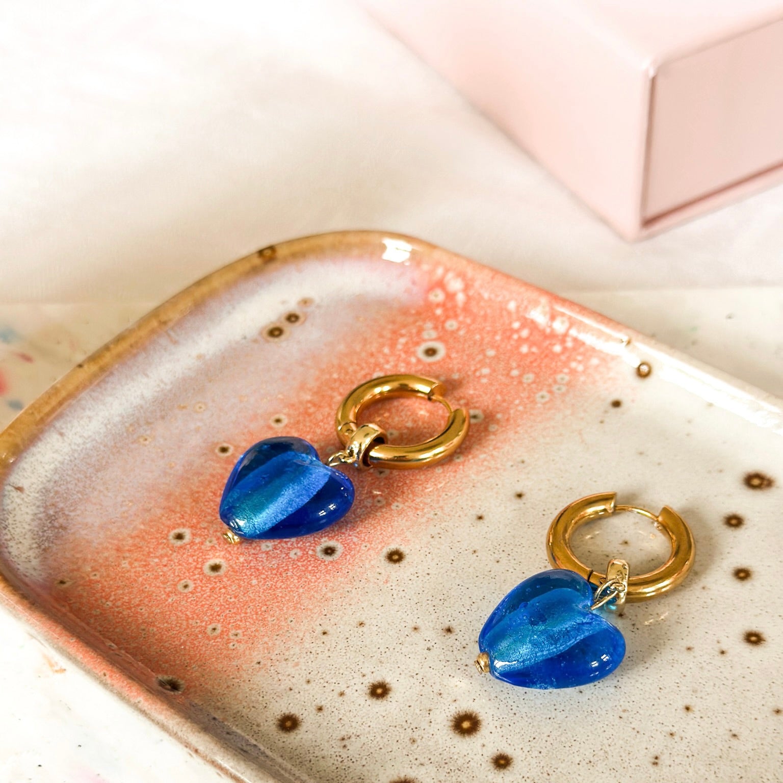 Boucles Yota bleues plaqué or 14K