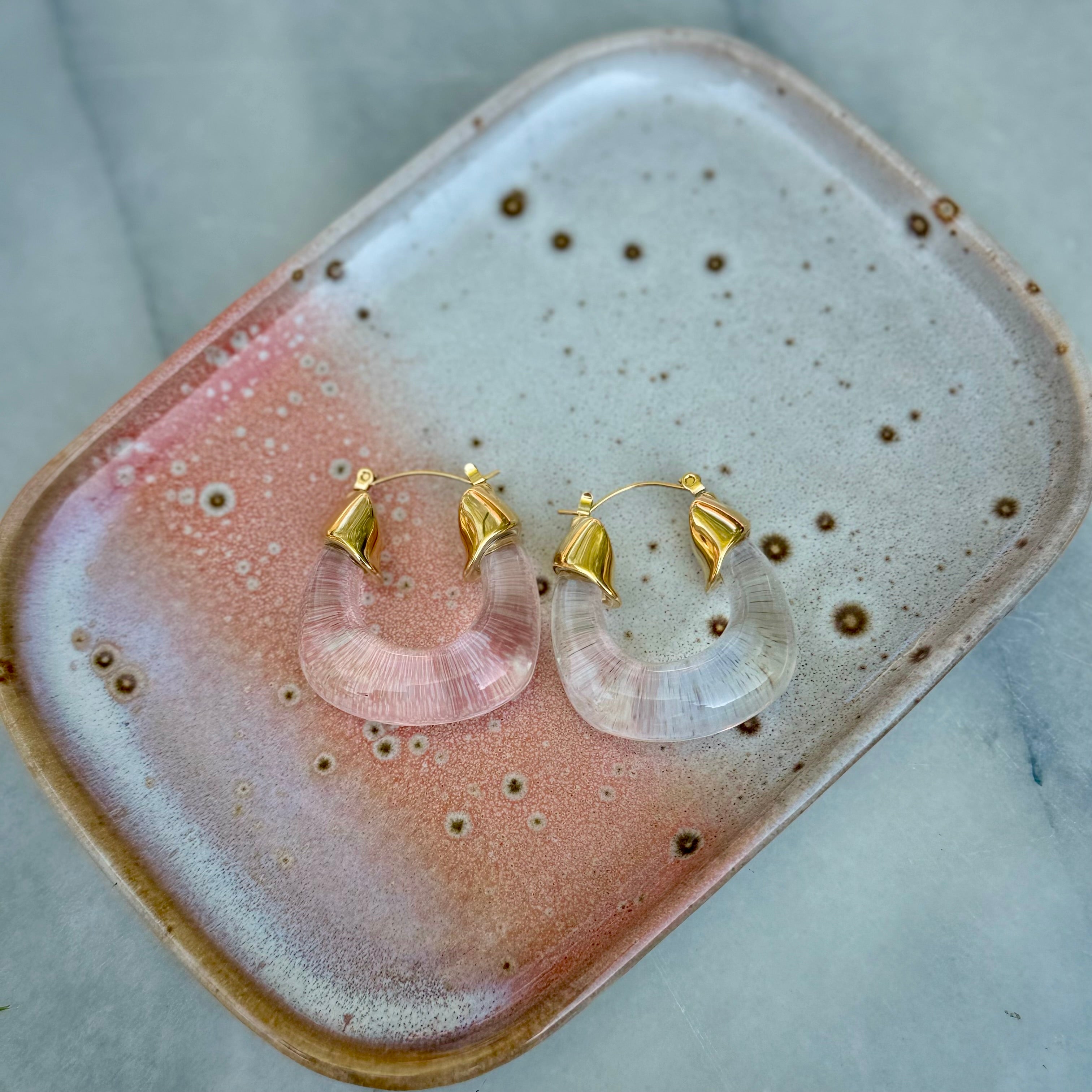 Boucles Joan transparentes plaqué or 18k